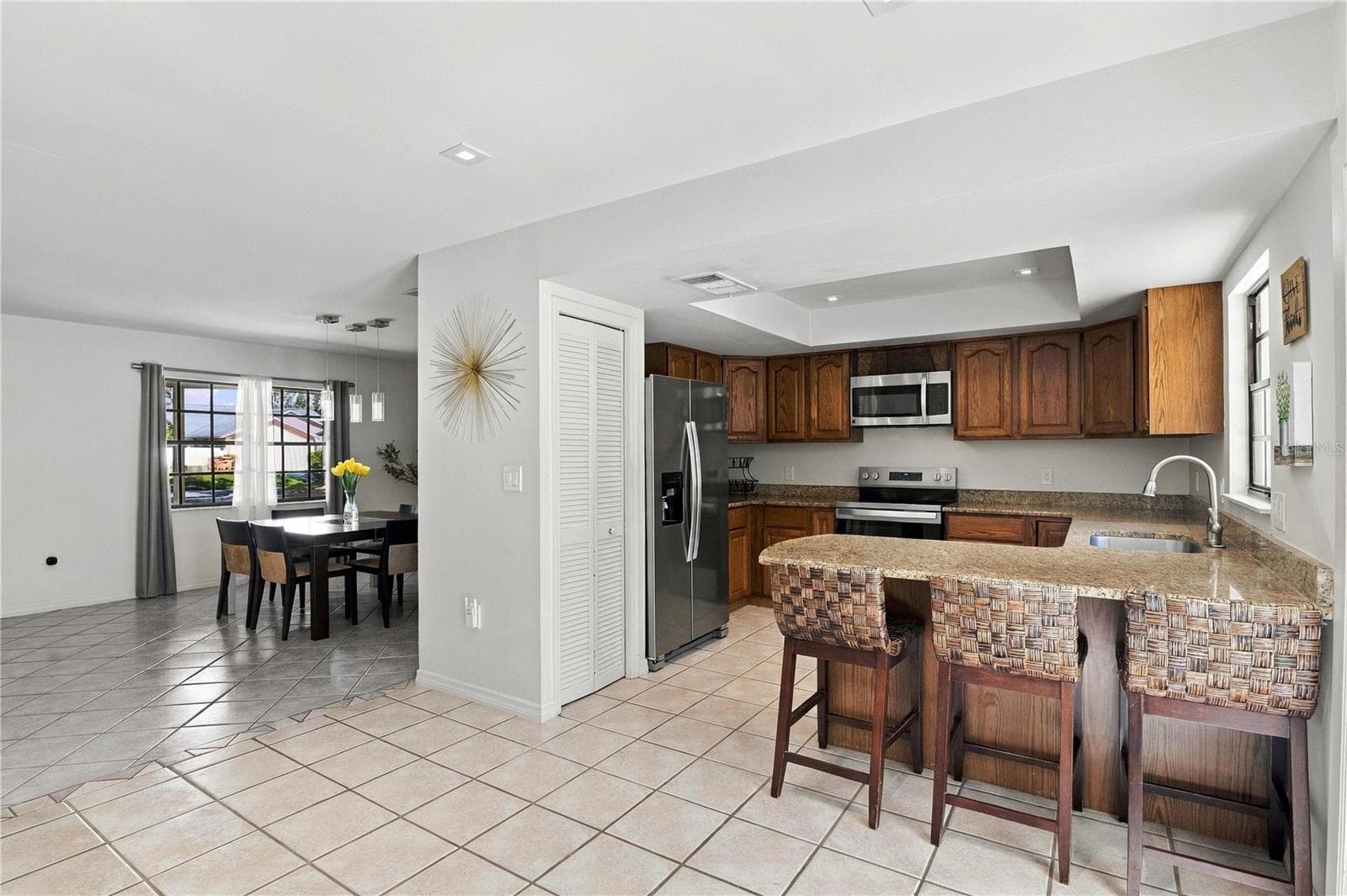 Single Family Residence at 1520 SHADY OAK DR, KISSIMMEE, photo 10 of 34