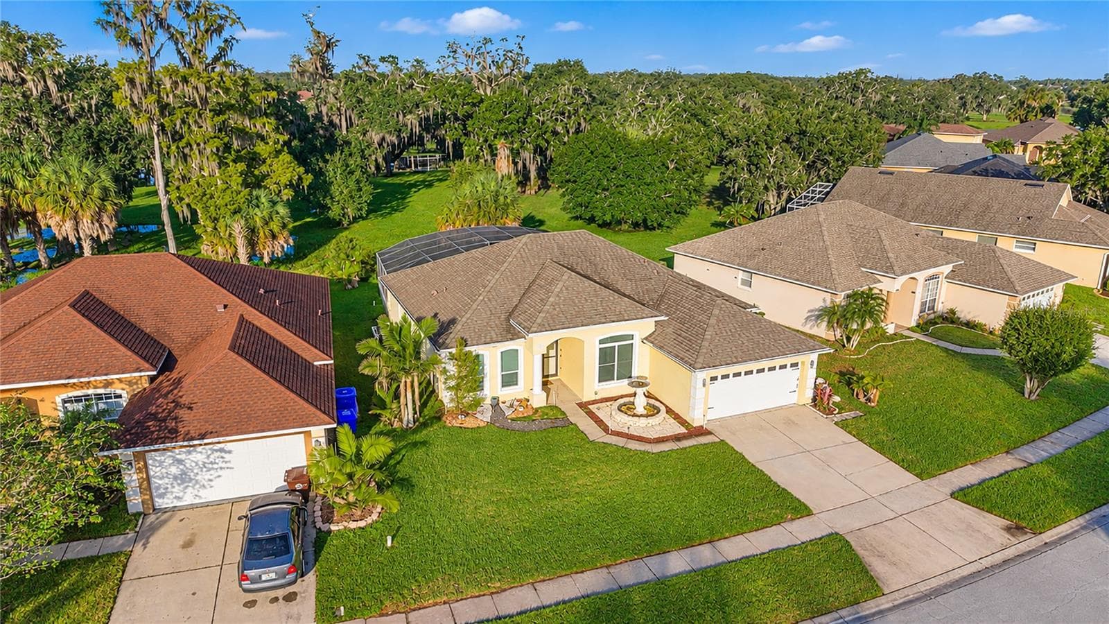 Single Family Residence at 1806 IRONWOOD WAY, KISSIMMEE, photo 3 of 31