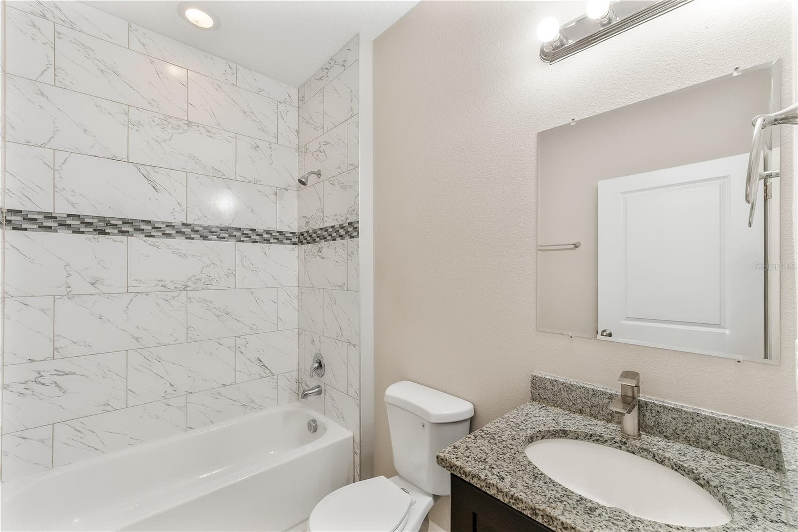 Single Family Residence at 1910 LAKEVIEW LN, POINCIANA, photo 23 of 35