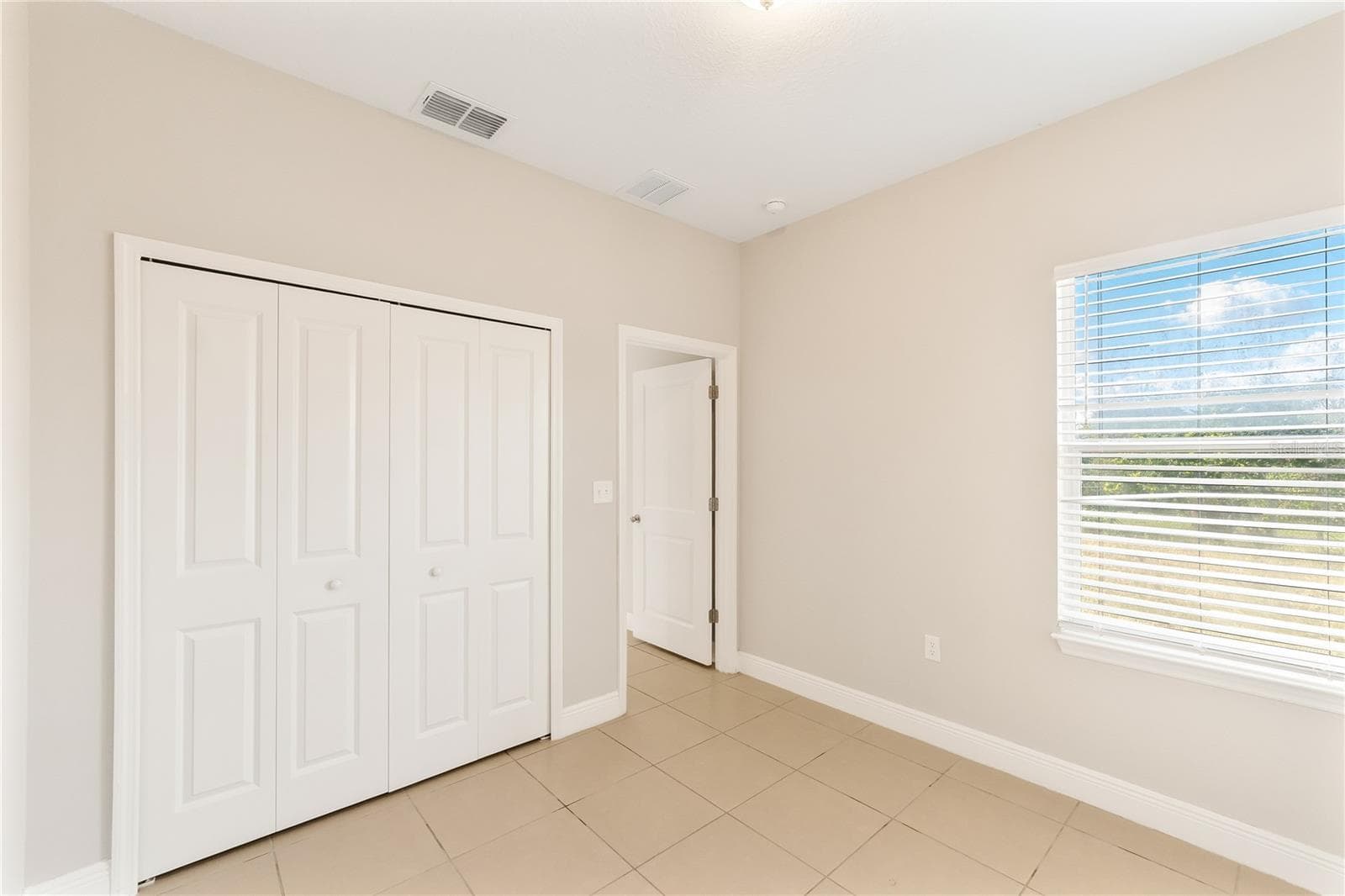 Single Family Residence at 1910 LAKEVIEW LN, POINCIANA, photo 26 of 35