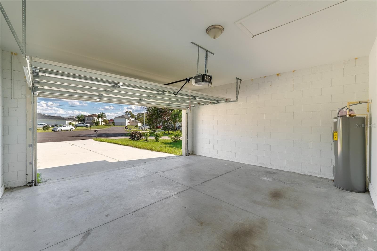 Single Family Residence at 1910 LAKEVIEW LN, POINCIANA, photo 30 of 35