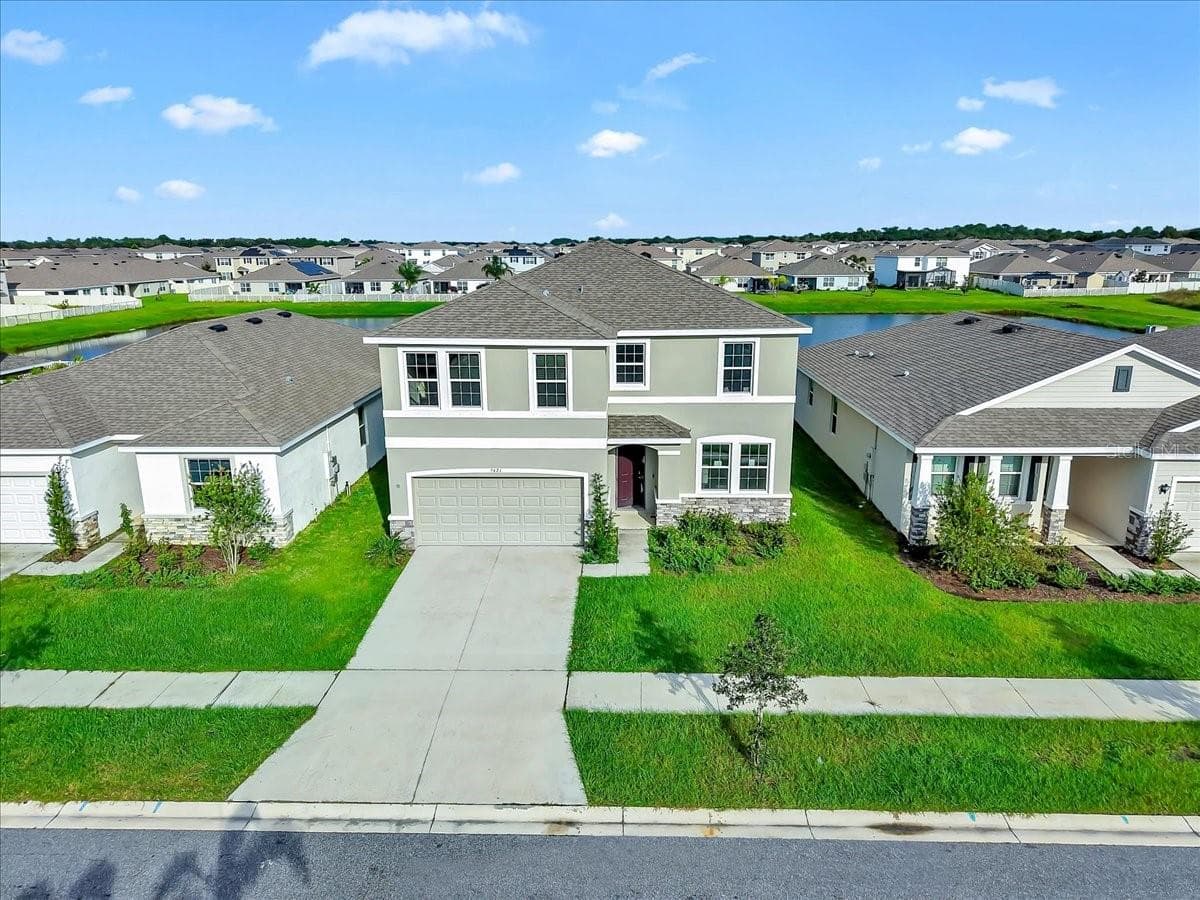 Single Family Residence at 5421 FLINT HILLS DR, WIMAUMA, photo 4 of 62