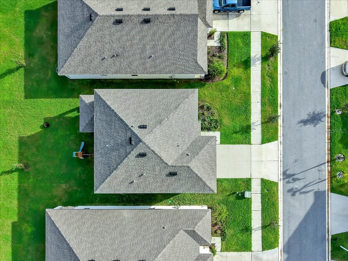 Single Family Residence at 5421 FLINT HILLS DR, WIMAUMA, photo 34 of 62