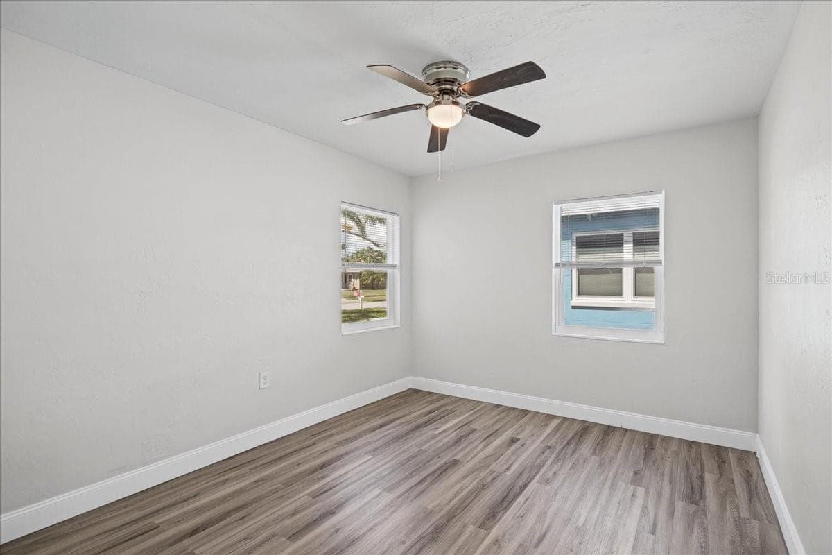 Single Family Residence at 2818 UPTON ST S, GULFPORT, photo 20 of 25