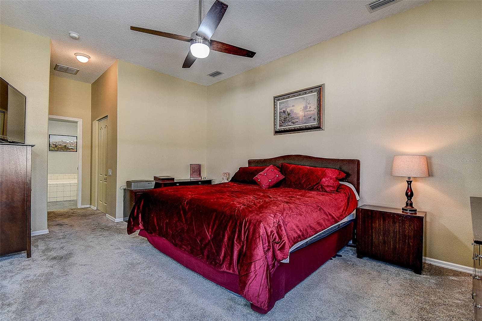 Single Family Residence at 624 N LAKE BLVD, TARPON SPRINGS, photo 18 of 37