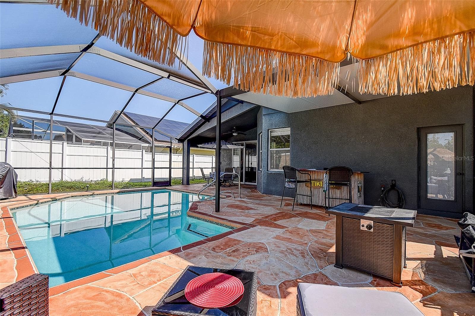 Single Family Residence at 624 N LAKE BLVD, TARPON SPRINGS, photo 34 of 37