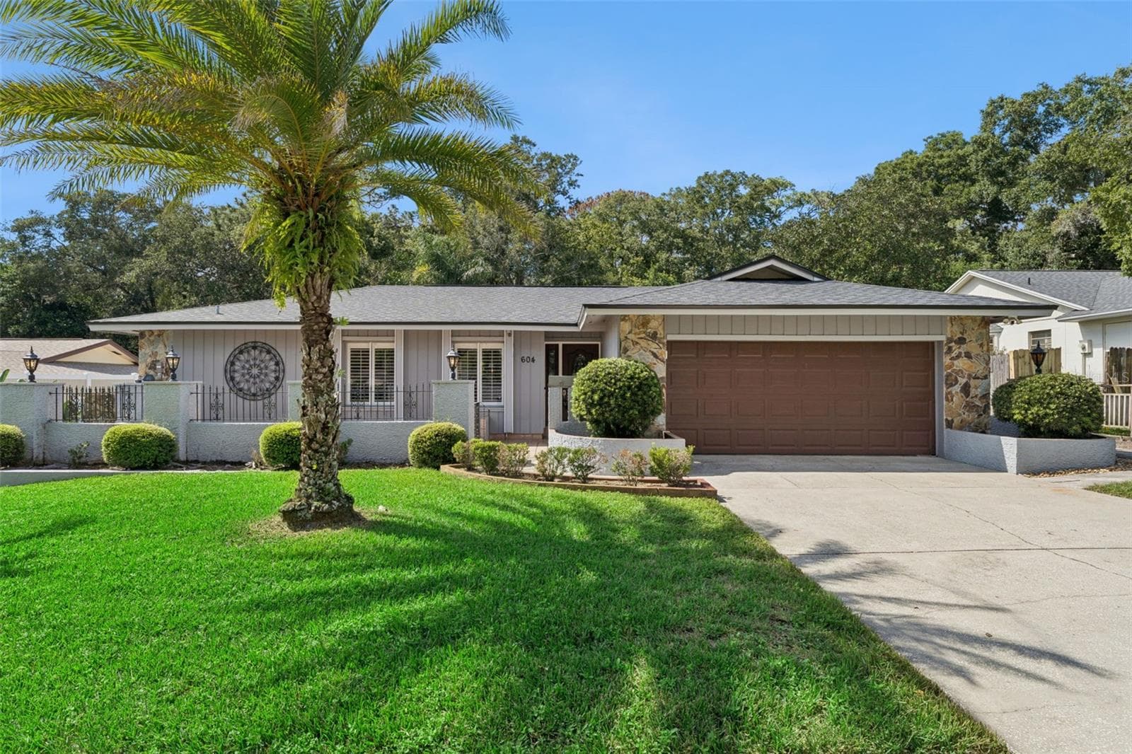 Single Family Residence at 604 ANDREW ST, ALTAMONTE SPRINGS, photo 2 of 59