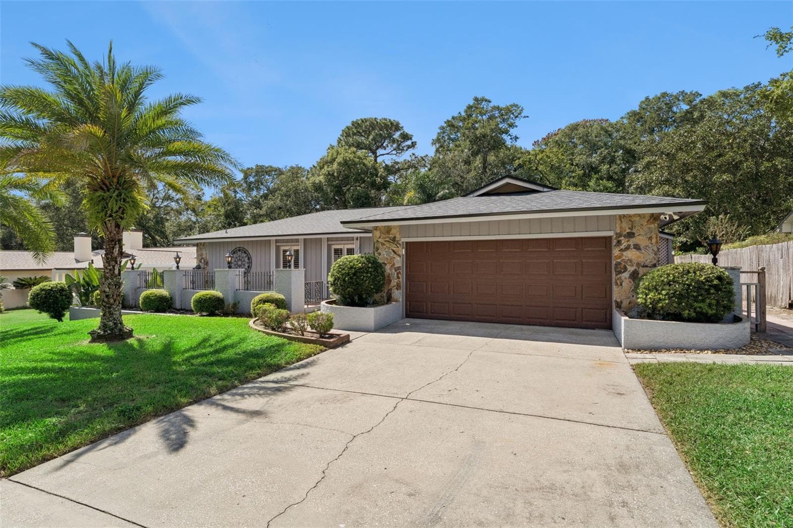 Single Family Residence at 604 ANDREW ST, ALTAMONTE SPRINGS, photo 3 of 59
