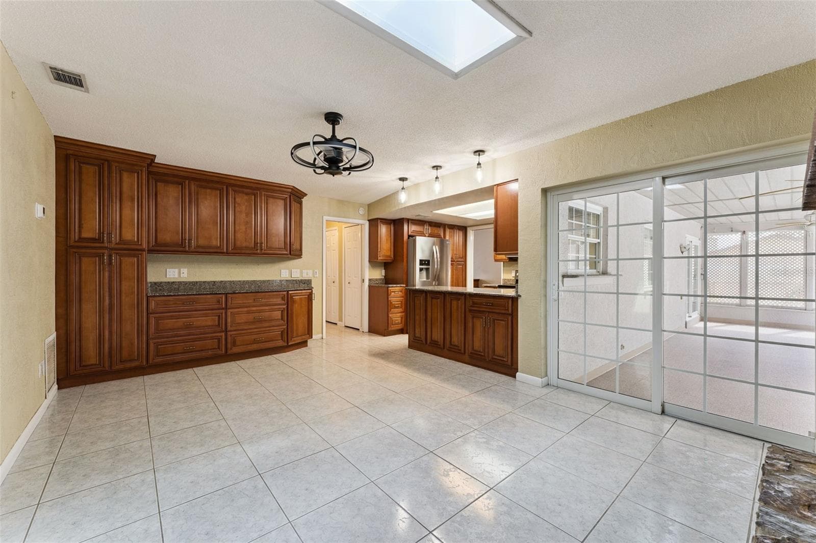 Single Family Residence at 604 ANDREW ST, ALTAMONTE SPRINGS, photo 11 of 59