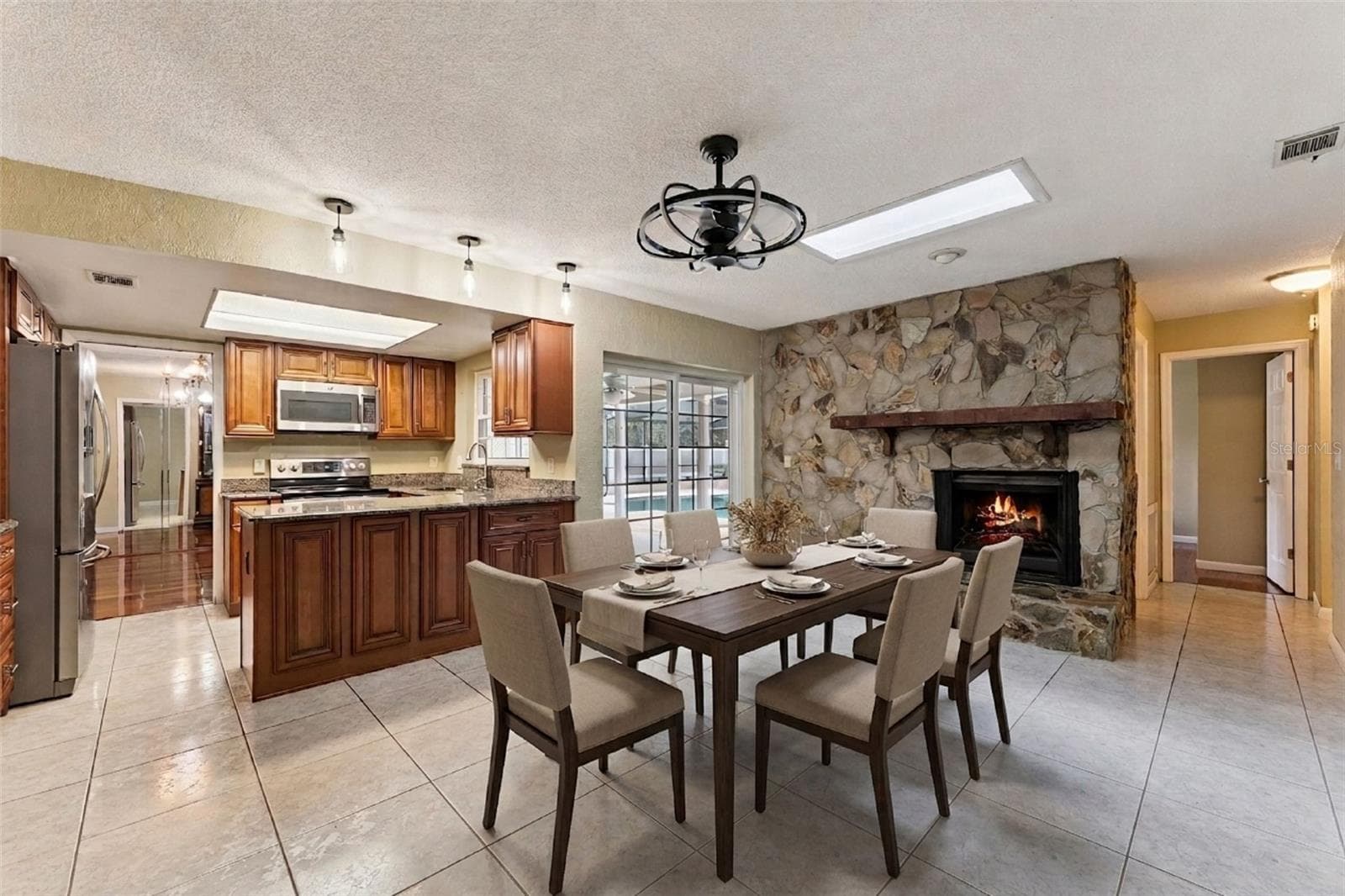 Single Family Residence at 604 ANDREW ST, ALTAMONTE SPRINGS, photo 12 of 59