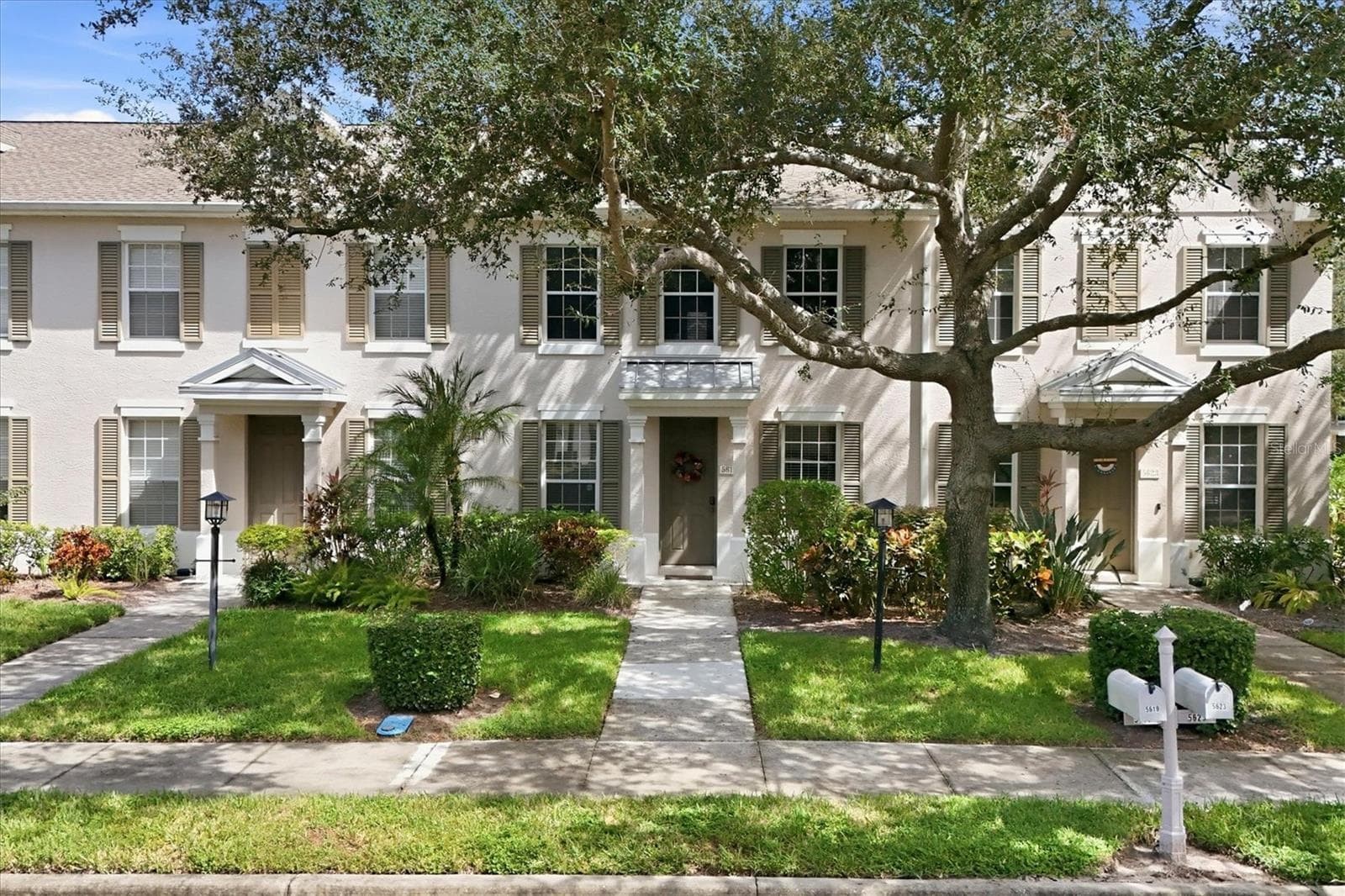 Townhouse at 5619 SIMONTON ST, BRADENTON, photo 2 of 55