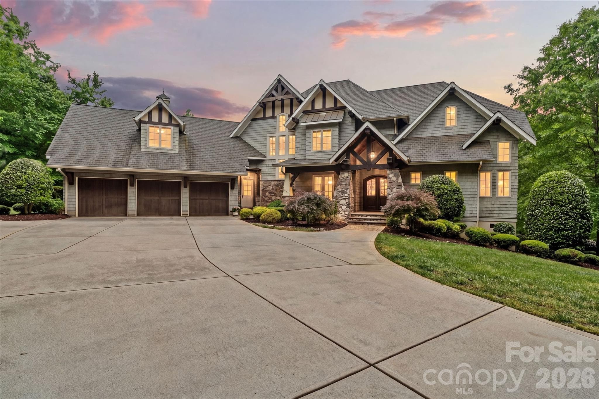9105 Island Point Road