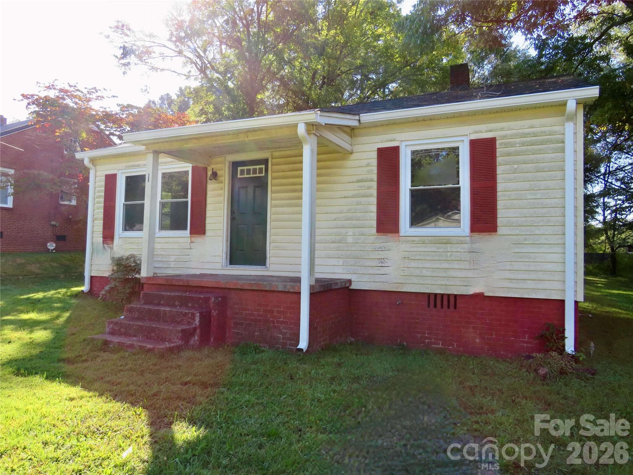 Single Family Residence at 803 W Elm Street, Shelby, photo 2 of 17