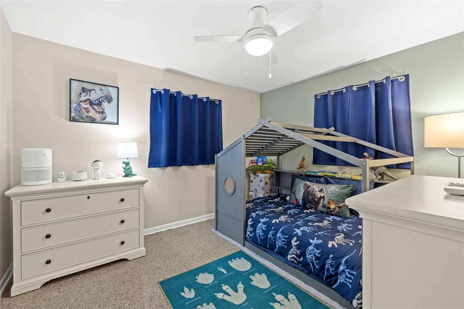 Single Family Residence at 4601 W HAWTHORNE RD, TAMPA, photo 19 of 31