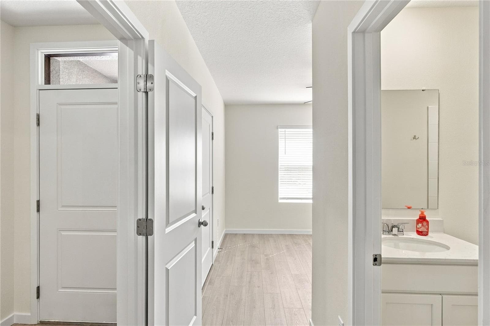 Hallway/Next Gen Suite - 1132 GULL DR, APOPKA