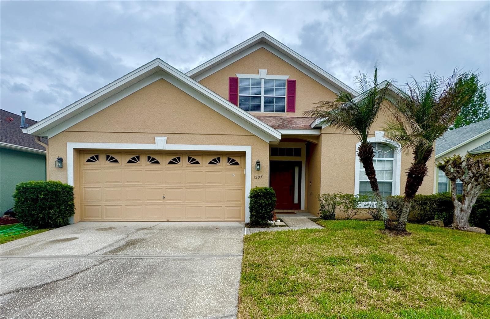 1207 ROYAL SAINT GEORGE DR
