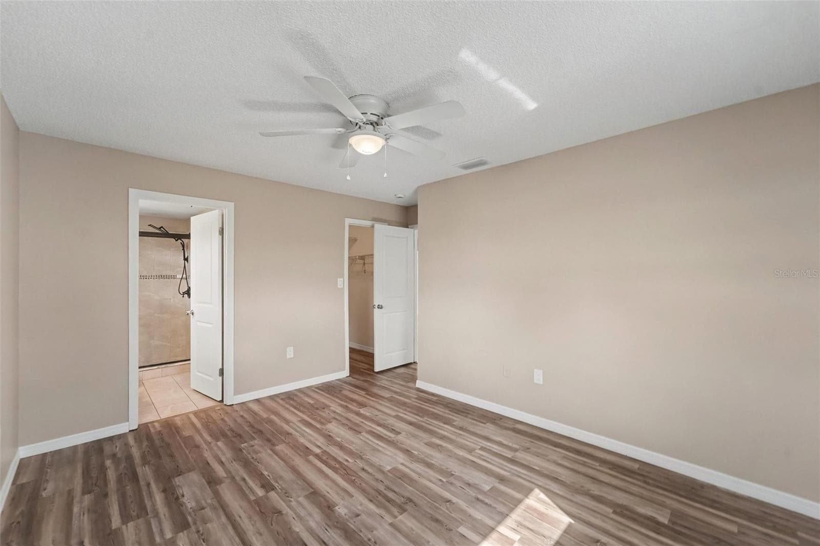 Single Family Residence at 9371 MALLARD ST, SPRING HILL, photo 4 of 16