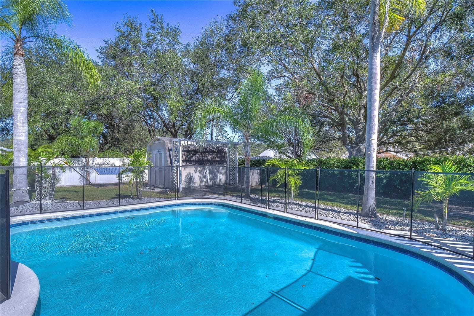 Single Family Residence at 9502 SUNNYOAK DR, RIVERVIEW, photo 37 of 57