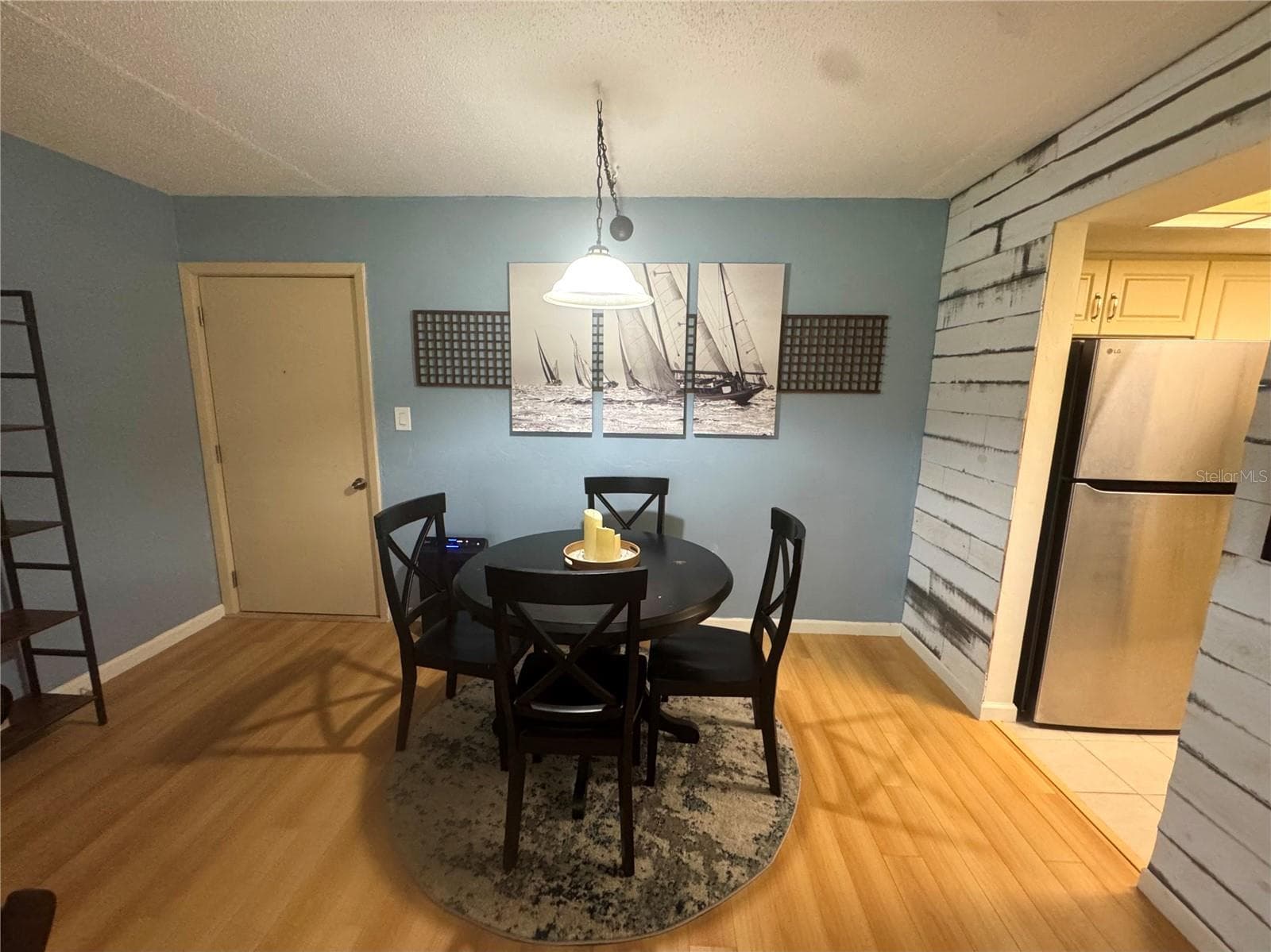 Dining area - 2437 HARBOR BLVD #110, PORT CHARLOTTE