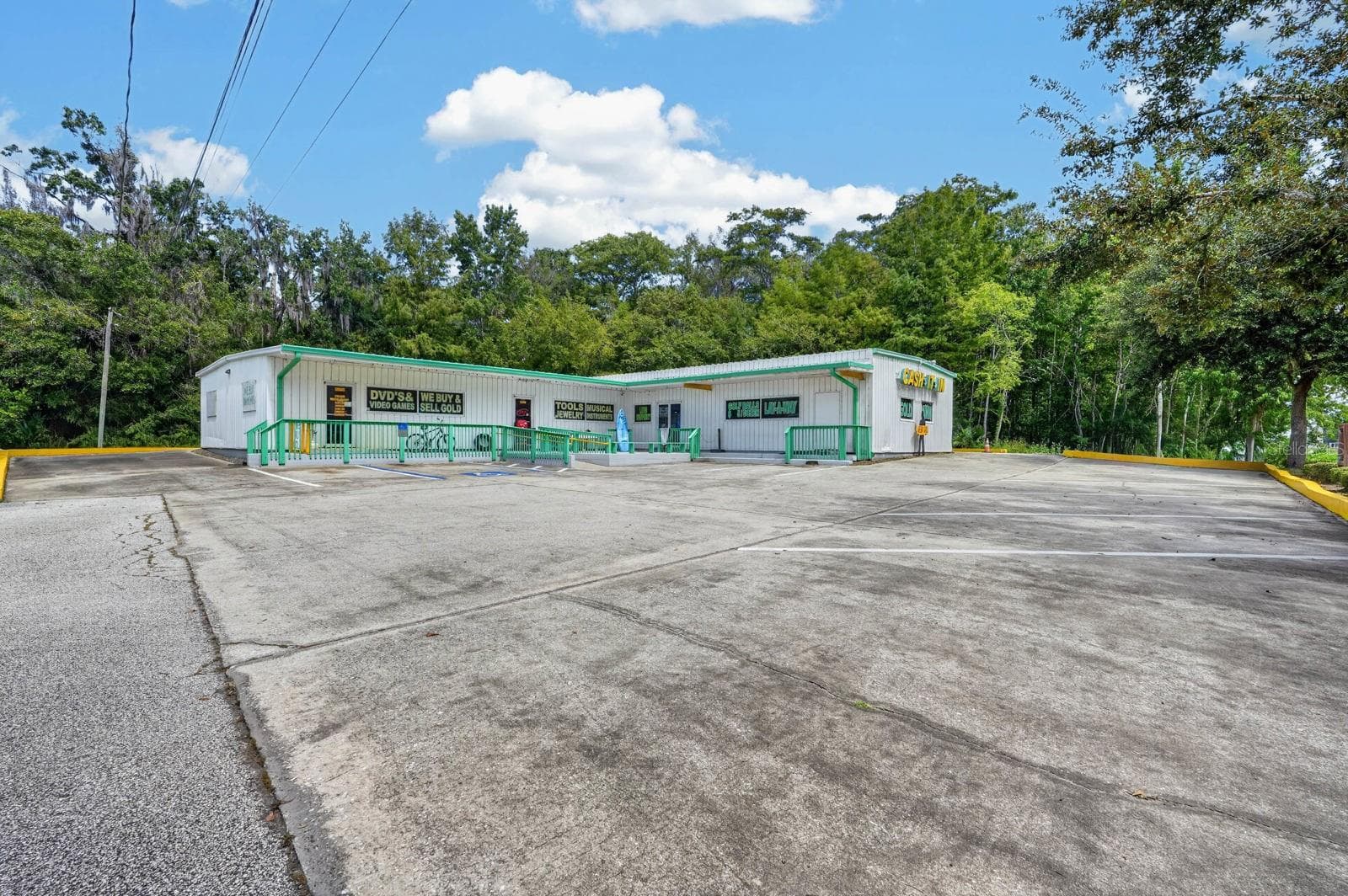 Mixed Use at 3300 E MOODY BLVD, BUNNELL, photo 3 of 38