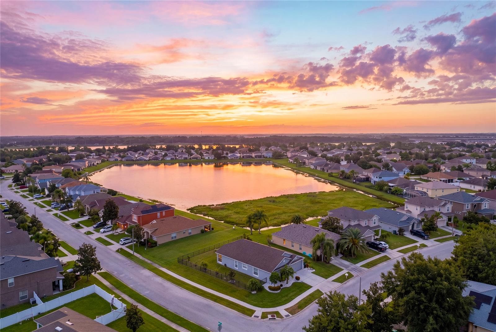 Unobstructed water views without being directly on the water. - 7619 CRESCENT PALM DR, WESLEY CHAPEL