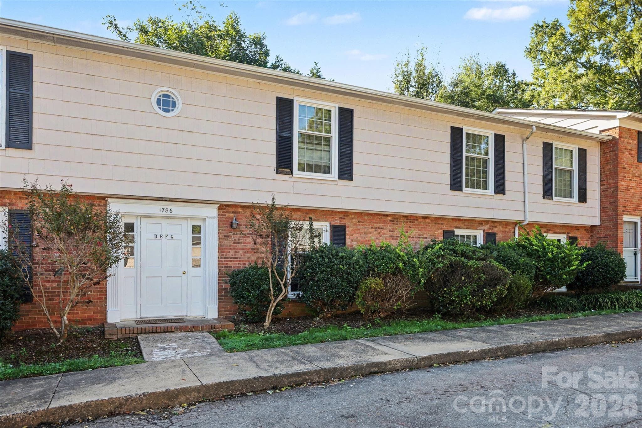 1786 Ebenezer Road