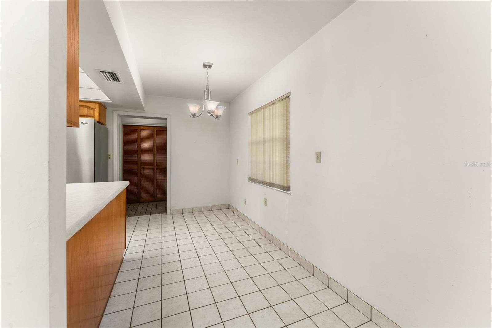 Eat in area of kitchen - 5804 NW 158TH ST, ALACHUA