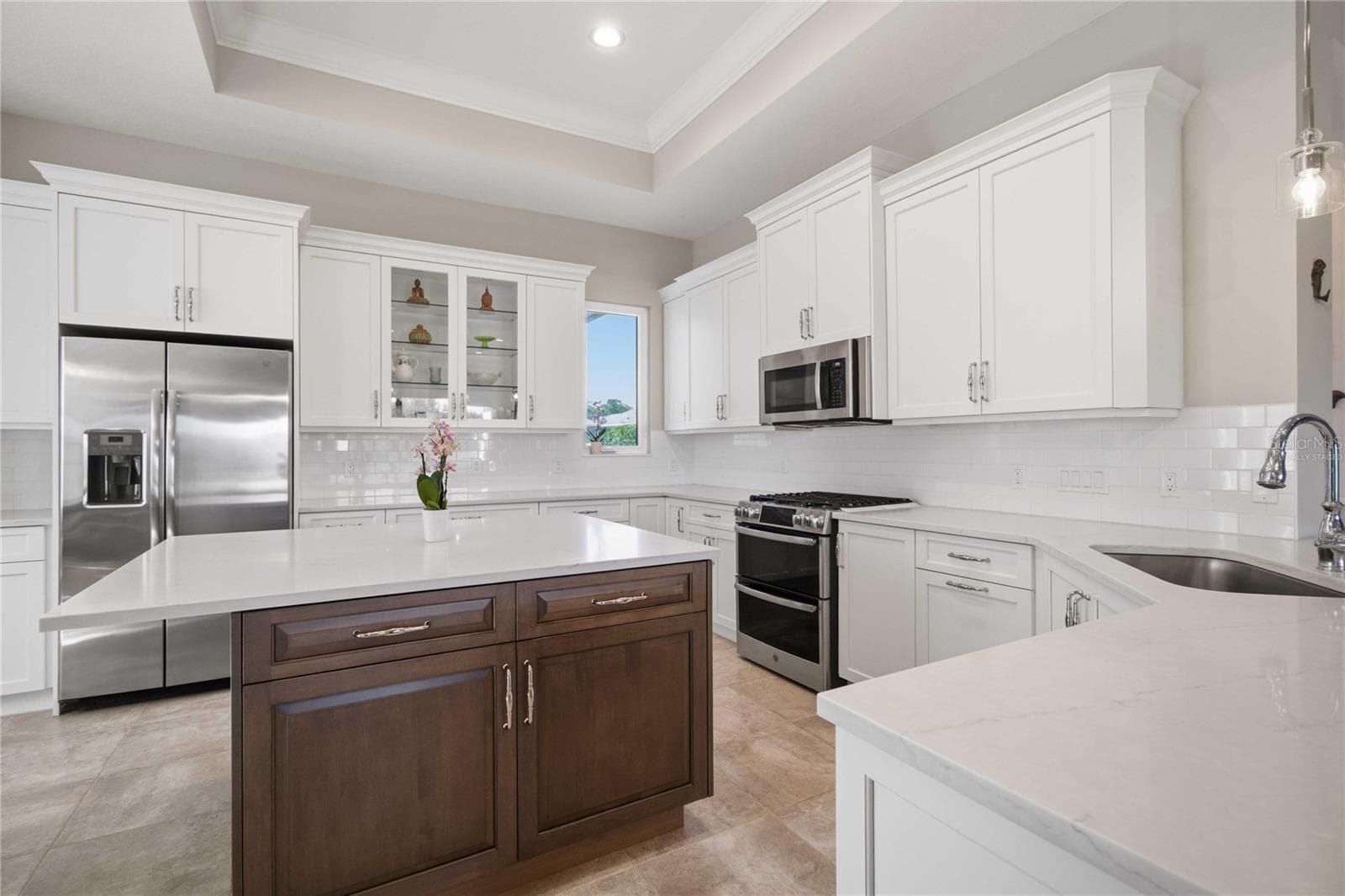 Virtually Staged - 5003 TOBERMORY WAY, BRADENTON