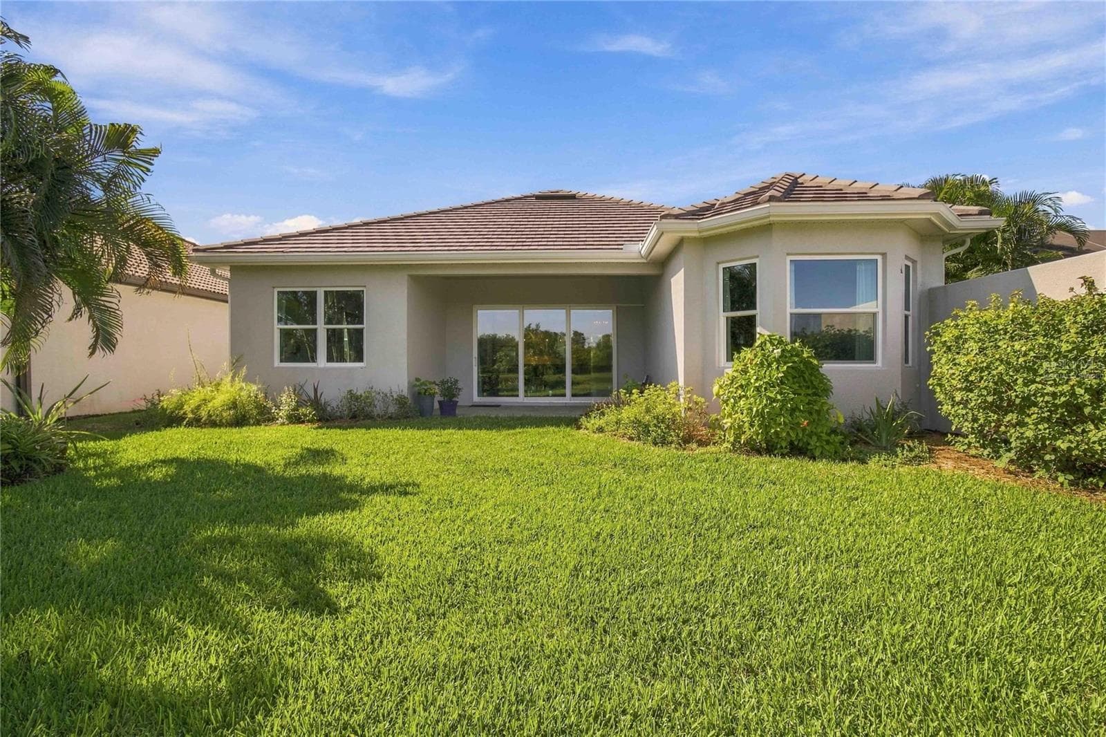 Virtually Staged - 5003 TOBERMORY WAY, BRADENTON