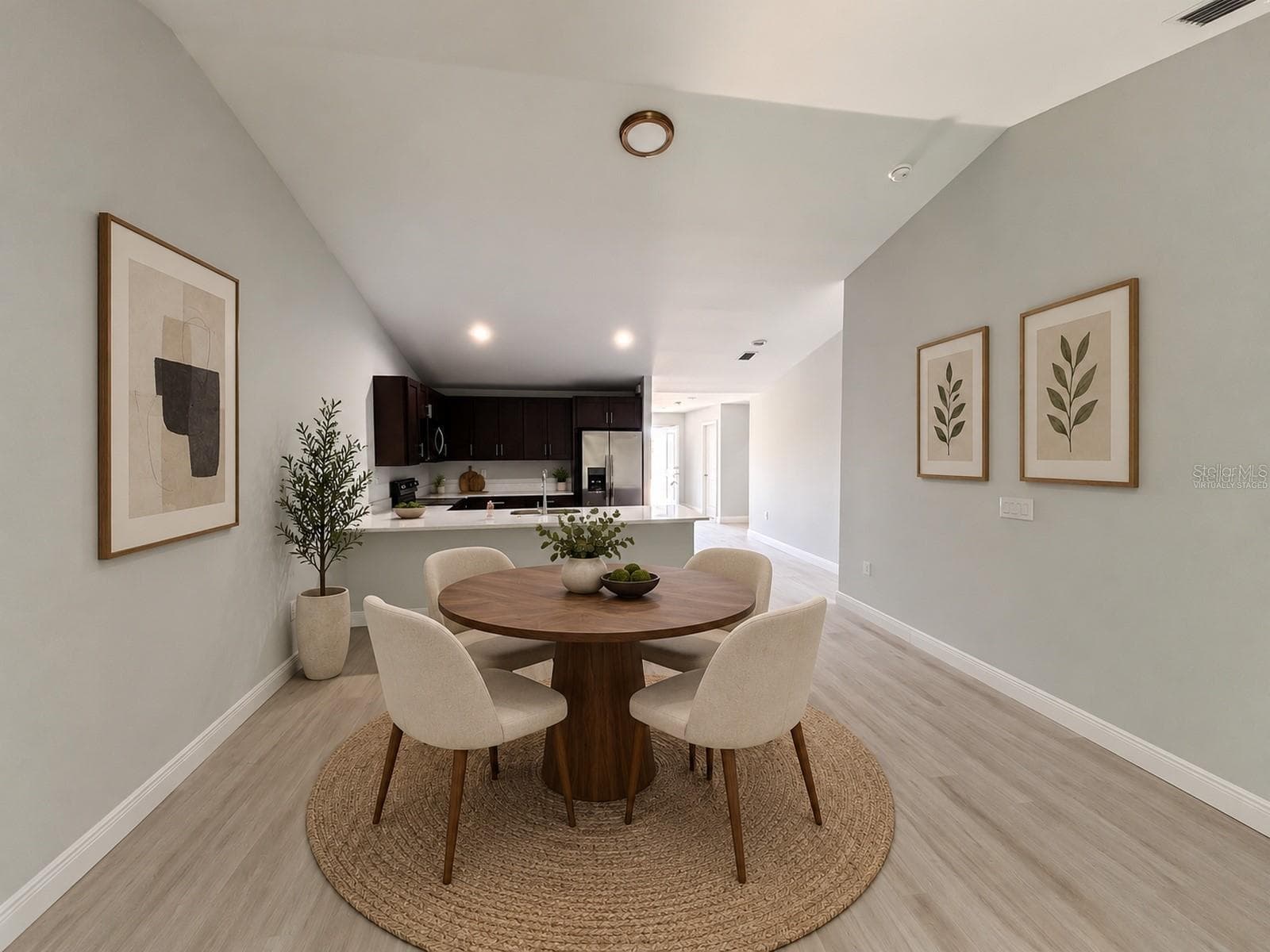 Virtually staged - 2088 FERNWOOD ST, PORT CHARLOTTE