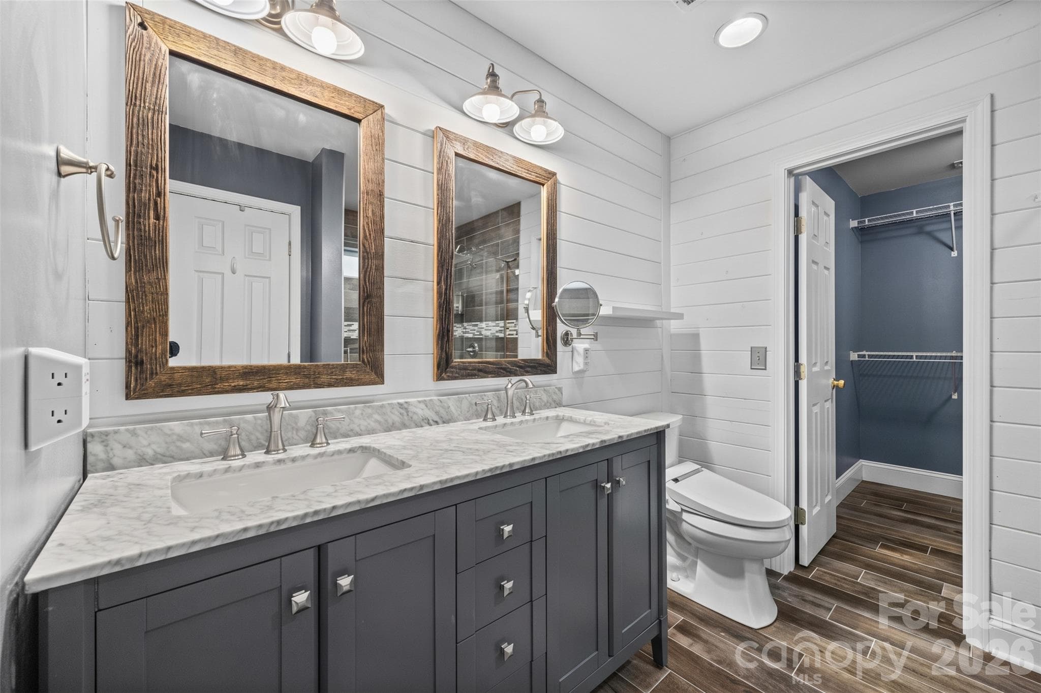Single Family Residence at 4152 Autumn Cove Drive, Lake Wylie, photo 11 of 31