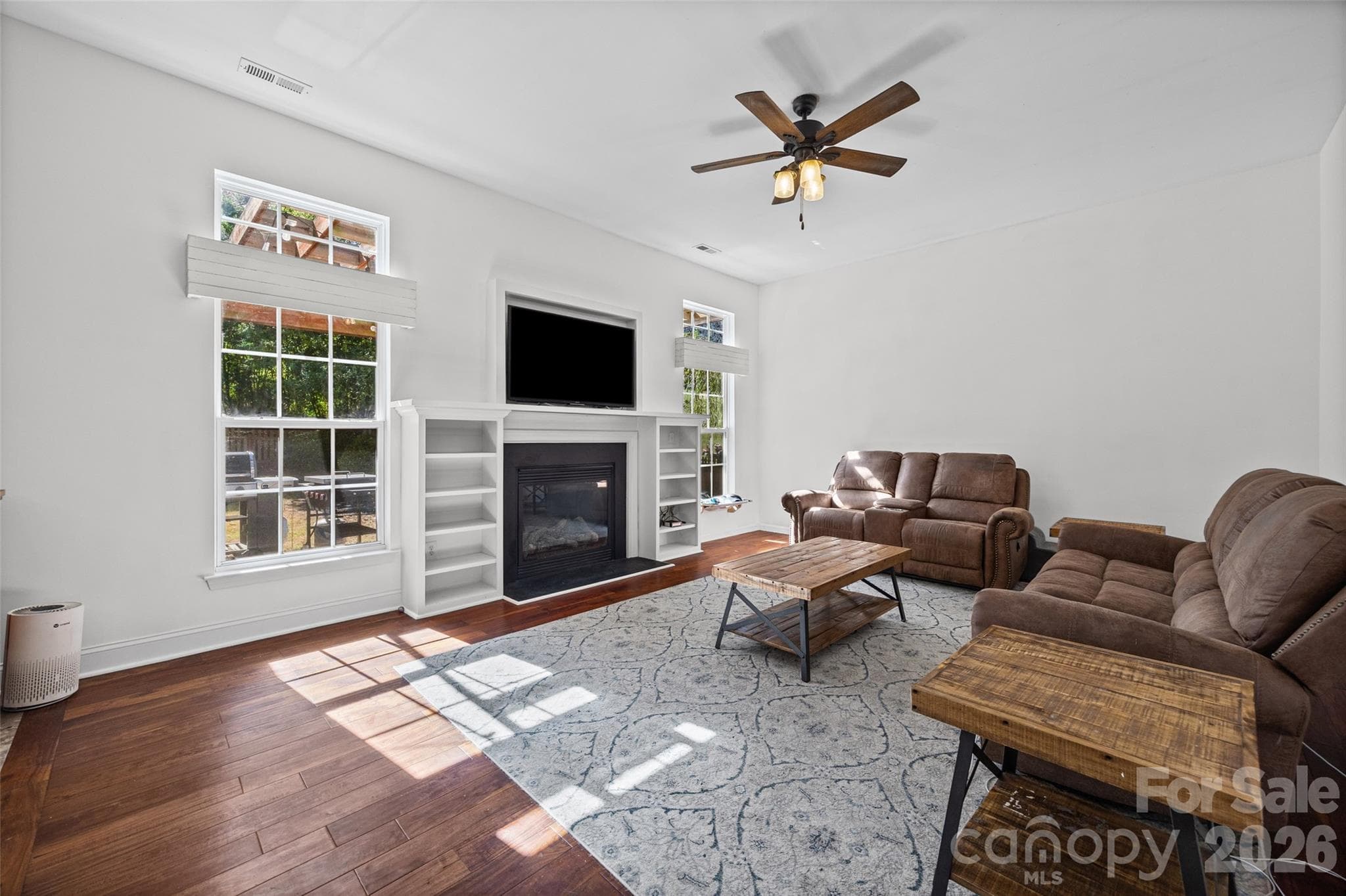 Single Family Residence at 4152 Autumn Cove Drive, Lake Wylie, photo 14 of 31