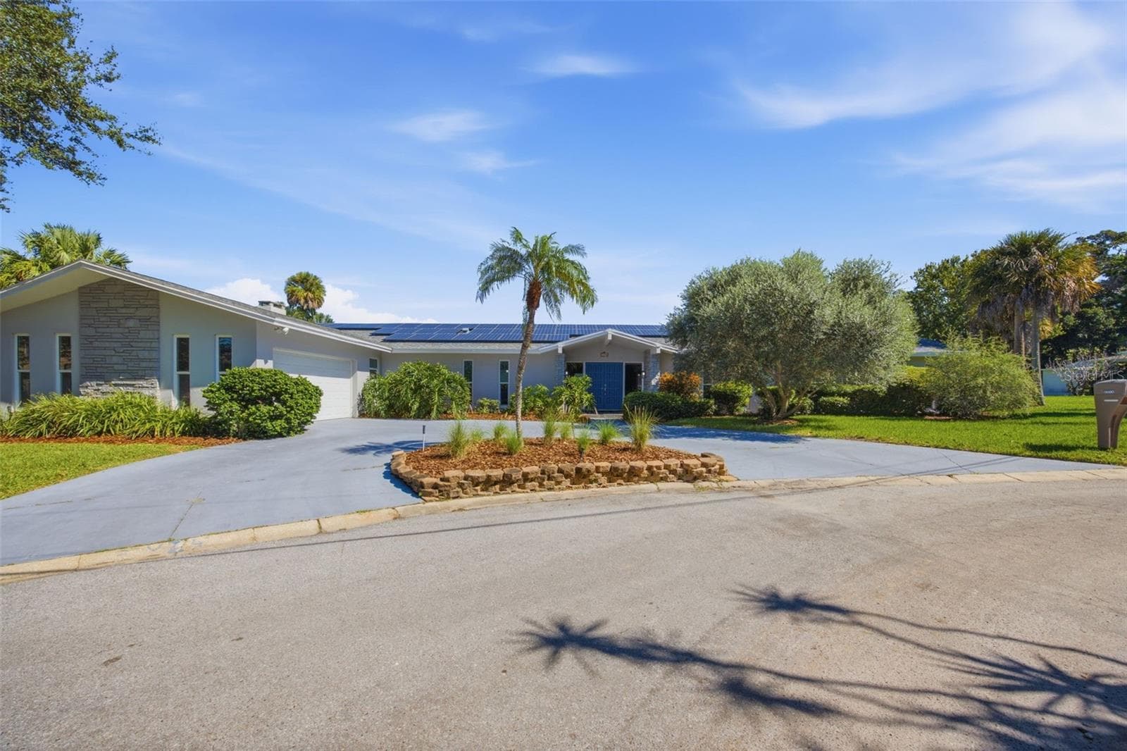 Single Family Residence at 2308 SETON LN, LARGO, photo 4 of 63