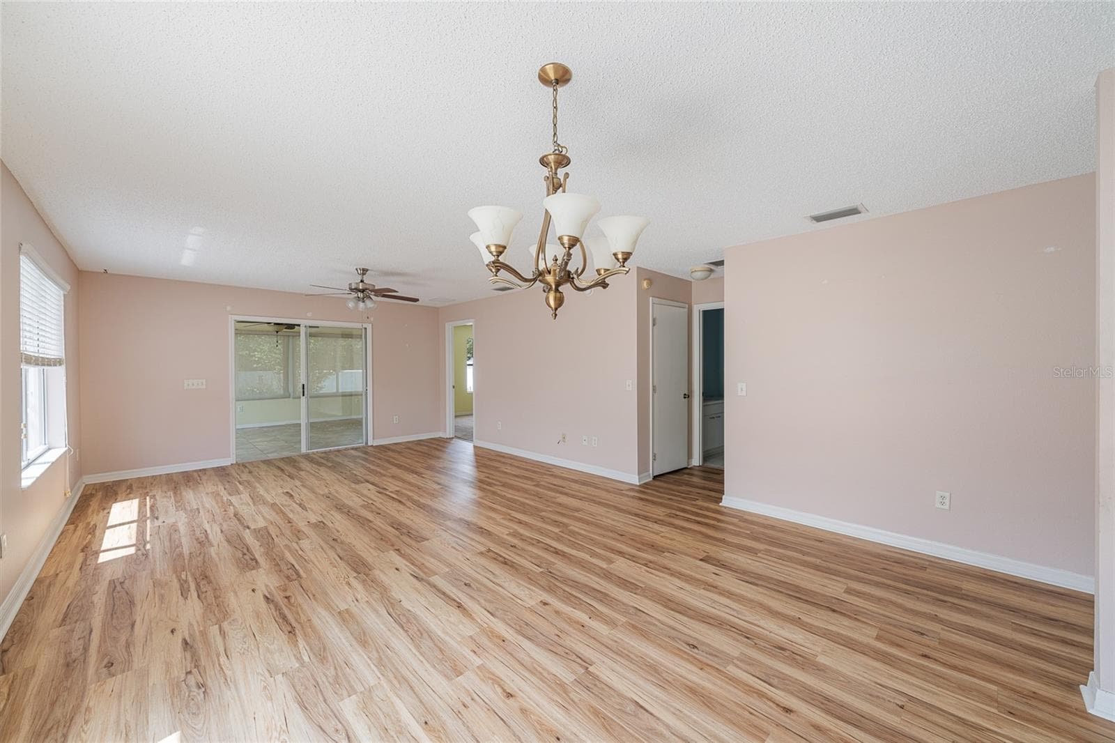 Villa at 8932 SE 168 SEDGWICK PL, THE VILLAGES, photo 6 of 36