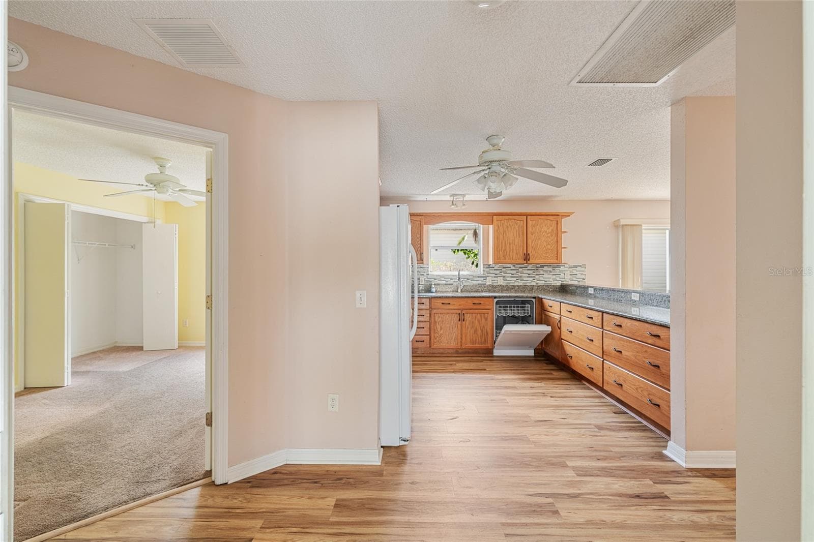 Villa at 8932 SE 168 SEDGWICK PL, THE VILLAGES, photo 11 of 36
