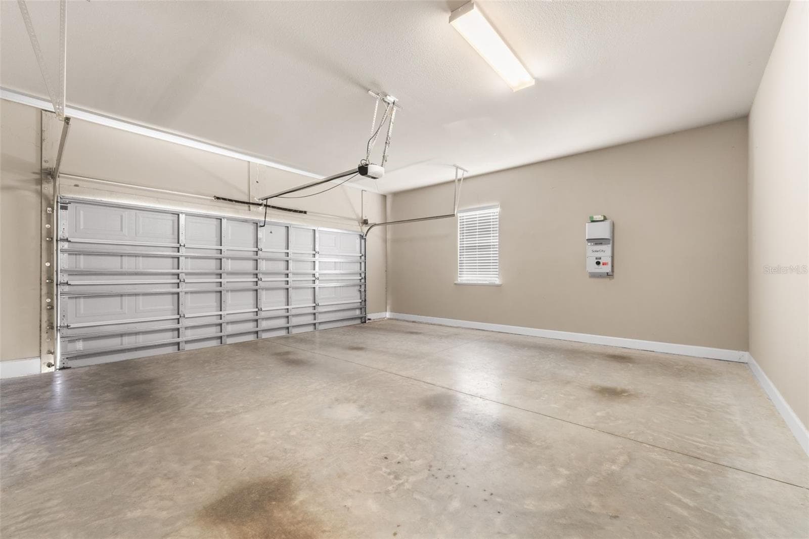 Garage - 11883 SW 28TH AVE, GAINESVILLE