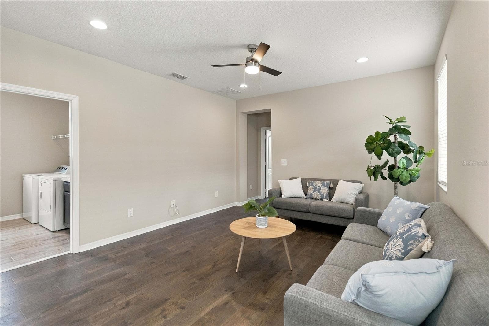 Single Family Residence at 13051 SPRING GROVE WAY, WINTER GARDEN, photo 19 of 54