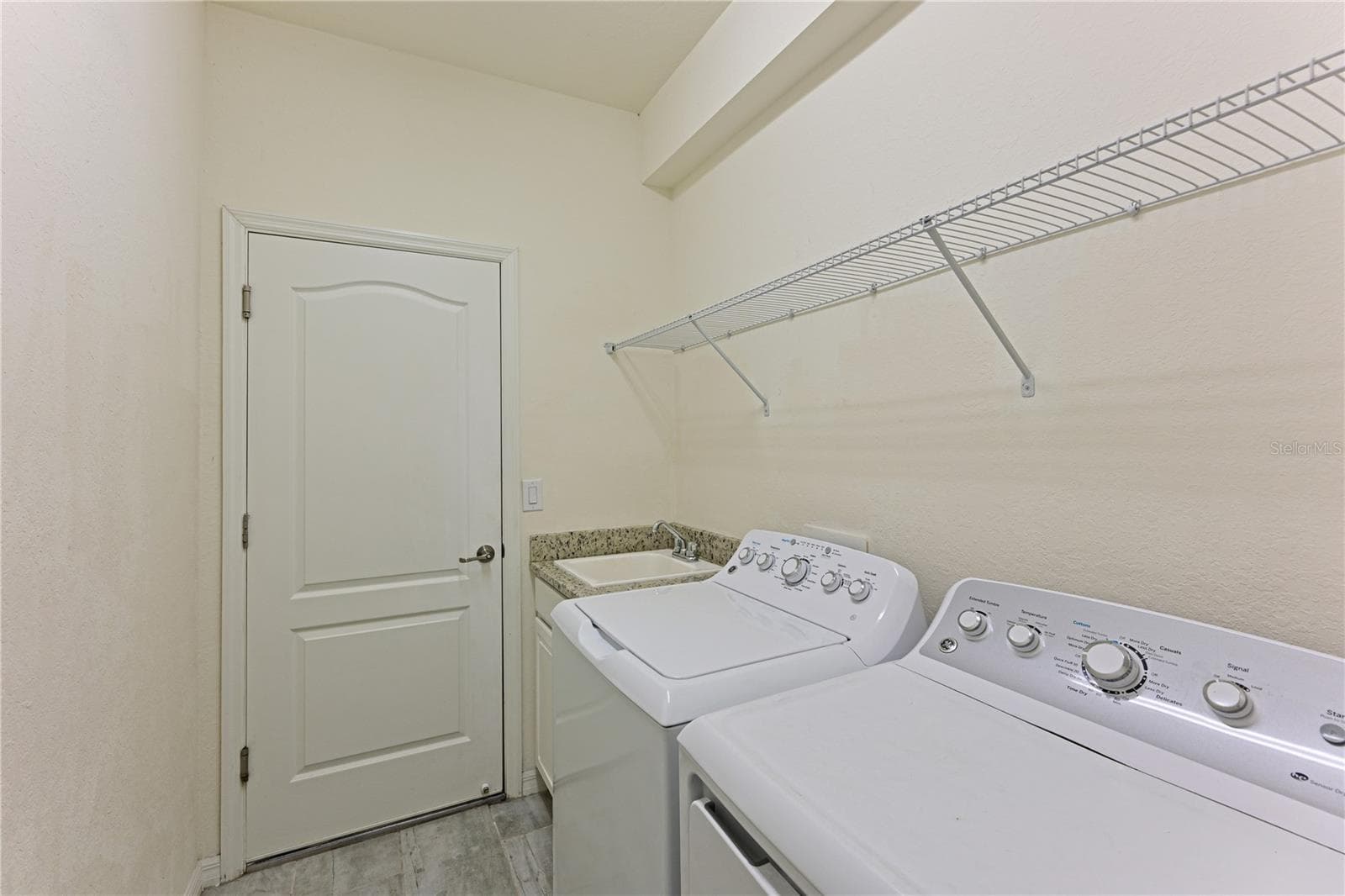 Single Family Residence at 11525 AUTUMN LEAF WAY, BRADENTON, photo 21 of 34