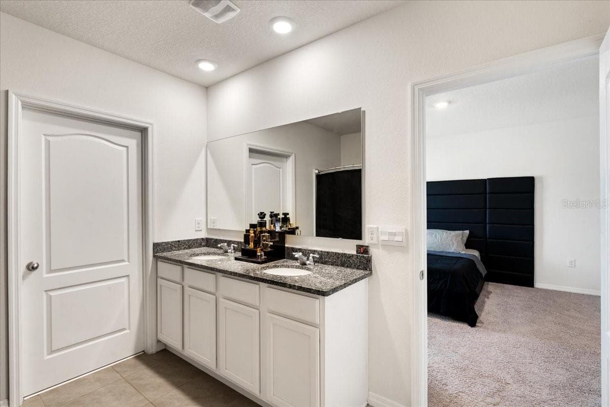 Master Bathroom - 2835 HARMONIA HAMMOCK RD, ST CLOUD