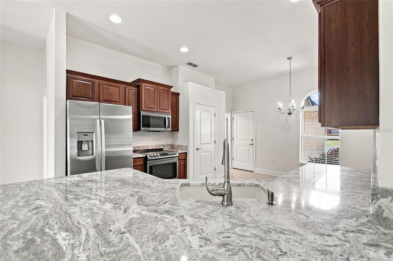 Single Family Residence at 221 MANDOLIN DR, WINTER HAVEN, photo 12 of 46