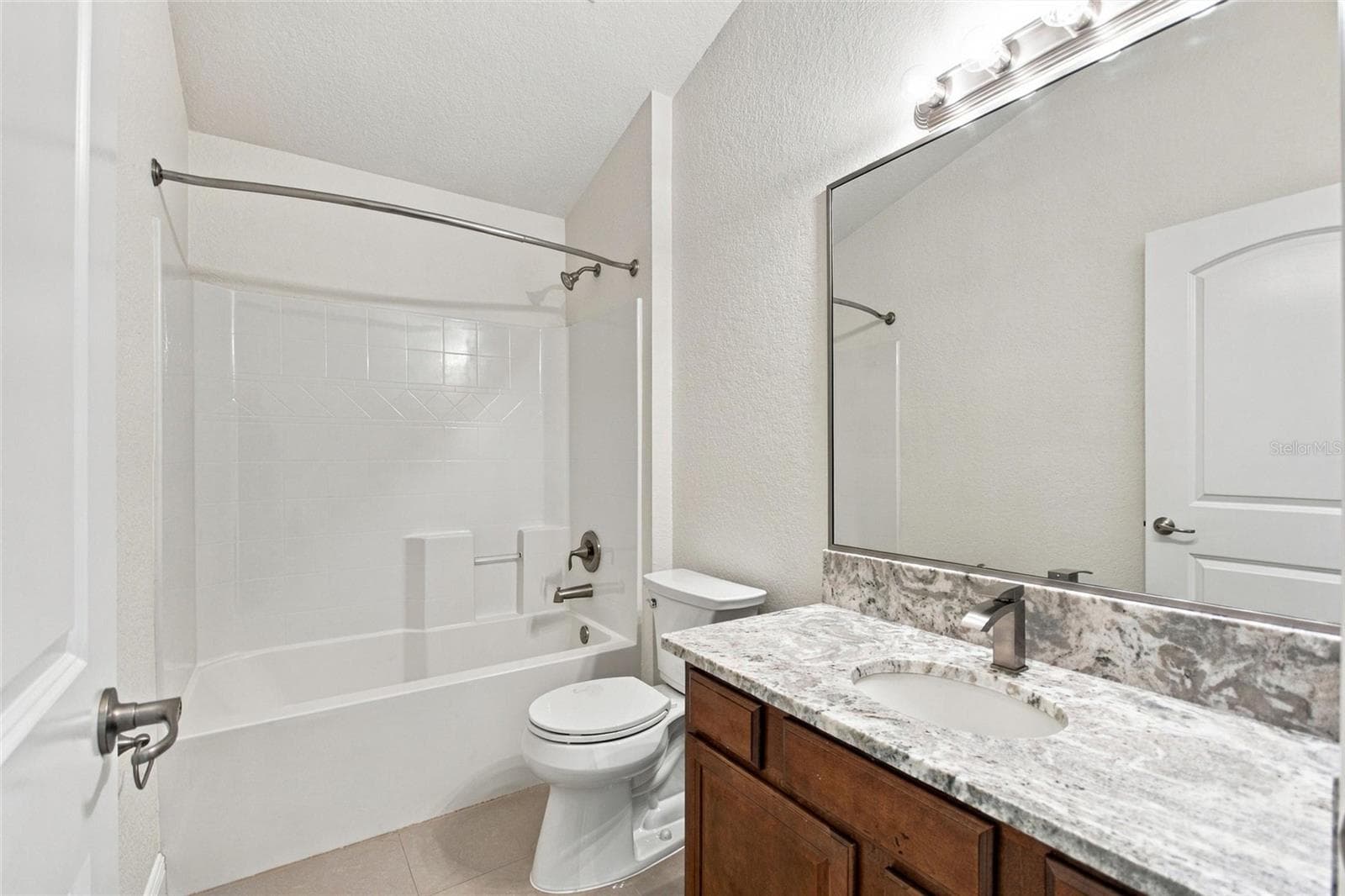 Single Family Residence at 221 MANDOLIN DR, WINTER HAVEN, photo 27 of 46