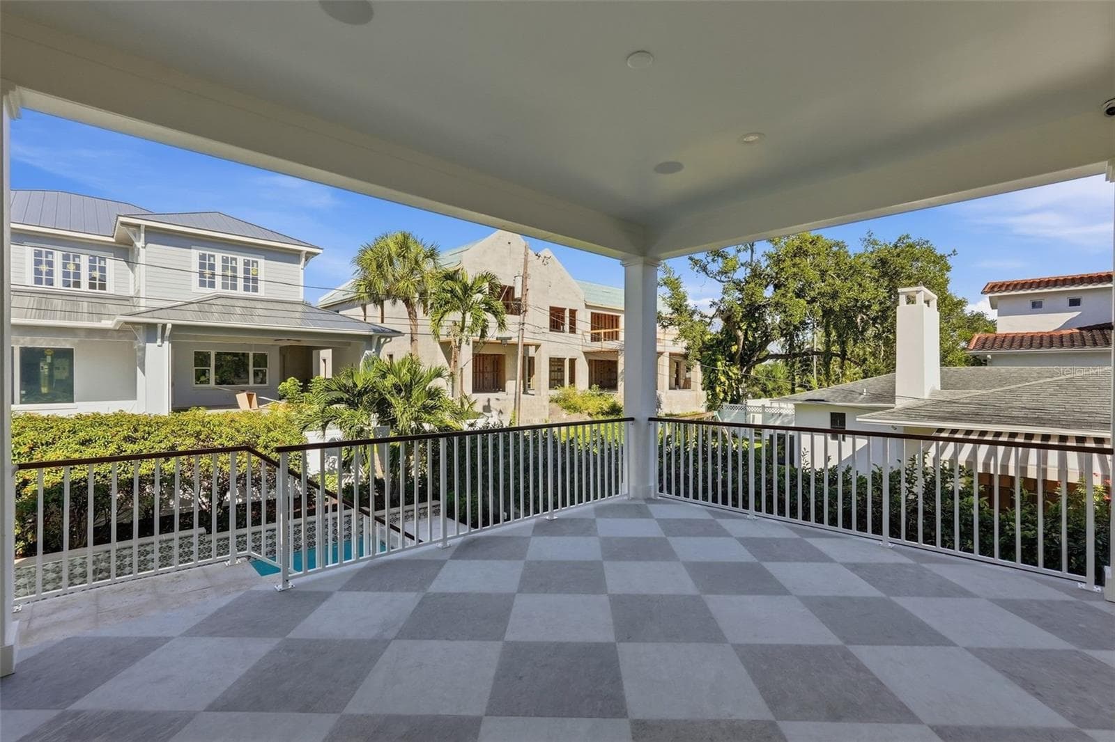 Single Family Residence at 822 SNELL ISLE BLVD NE, ST PETERSBURG, photo 24 of 49