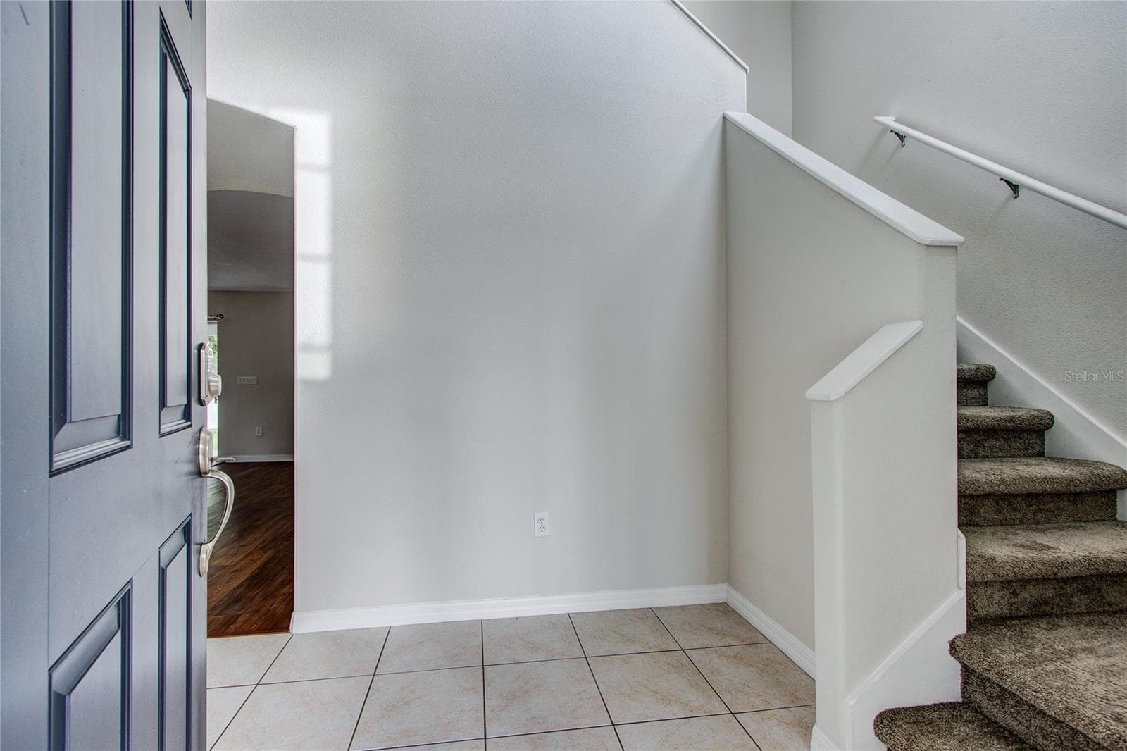Single Family Residence at 3323 WHITLEY BAY CT, LAND O LAKES, photo 11 of 99