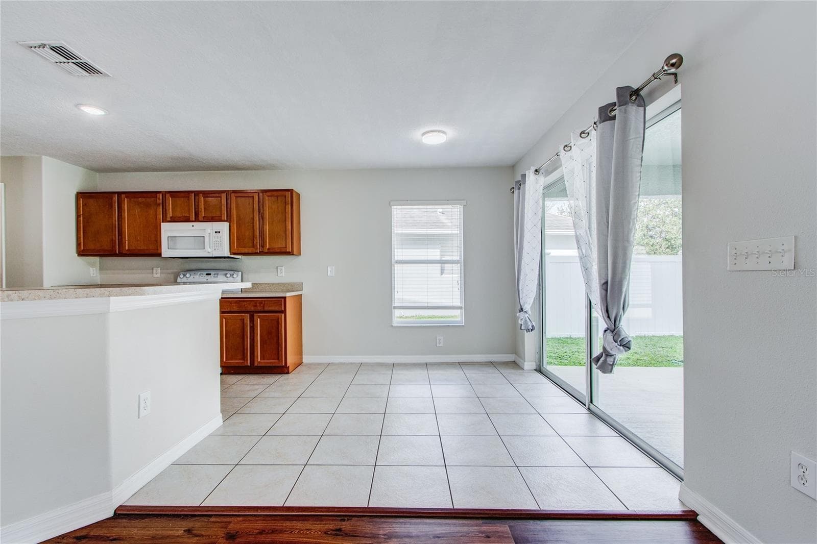 Single Family Residence at 3323 WHITLEY BAY CT, LAND O LAKES, photo 16 of 99