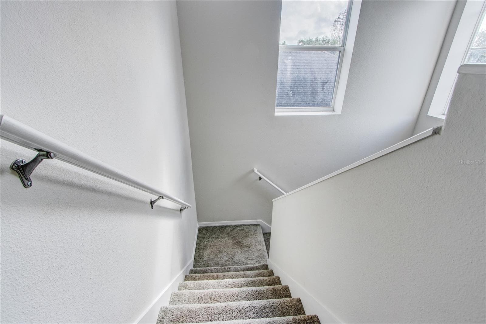 Single Family Residence at 3323 WHITLEY BAY CT, LAND O LAKES, photo 24 of 99
