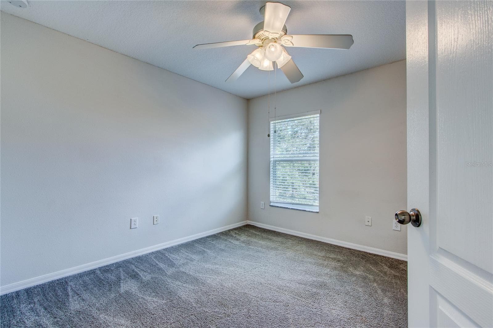 Single Family Residence at 3323 WHITLEY BAY CT, LAND O LAKES, photo 30 of 99
