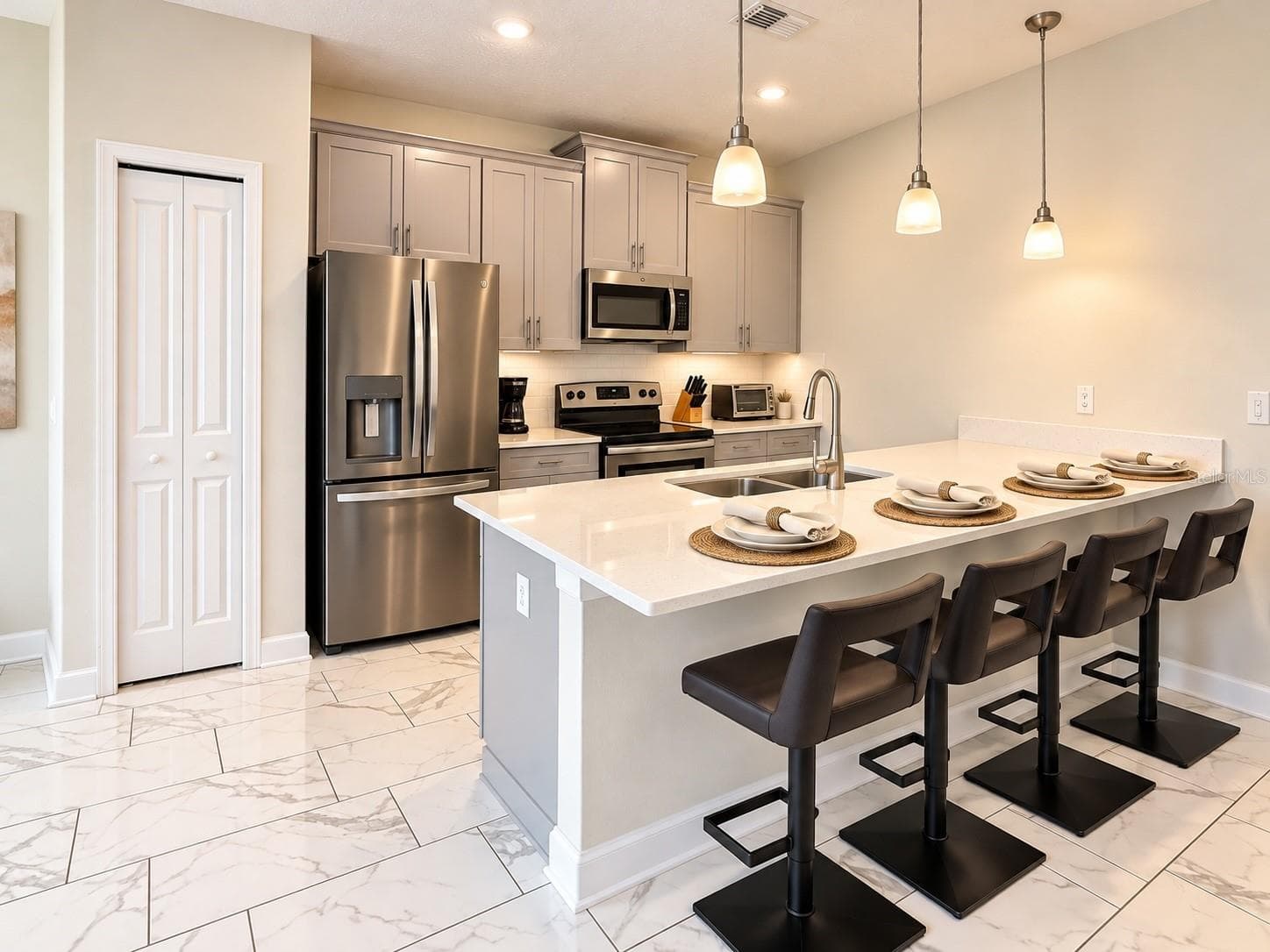 Townhouse at 4838 LOVE STOREY LN, KISSIMMEE, photo 3 of 44