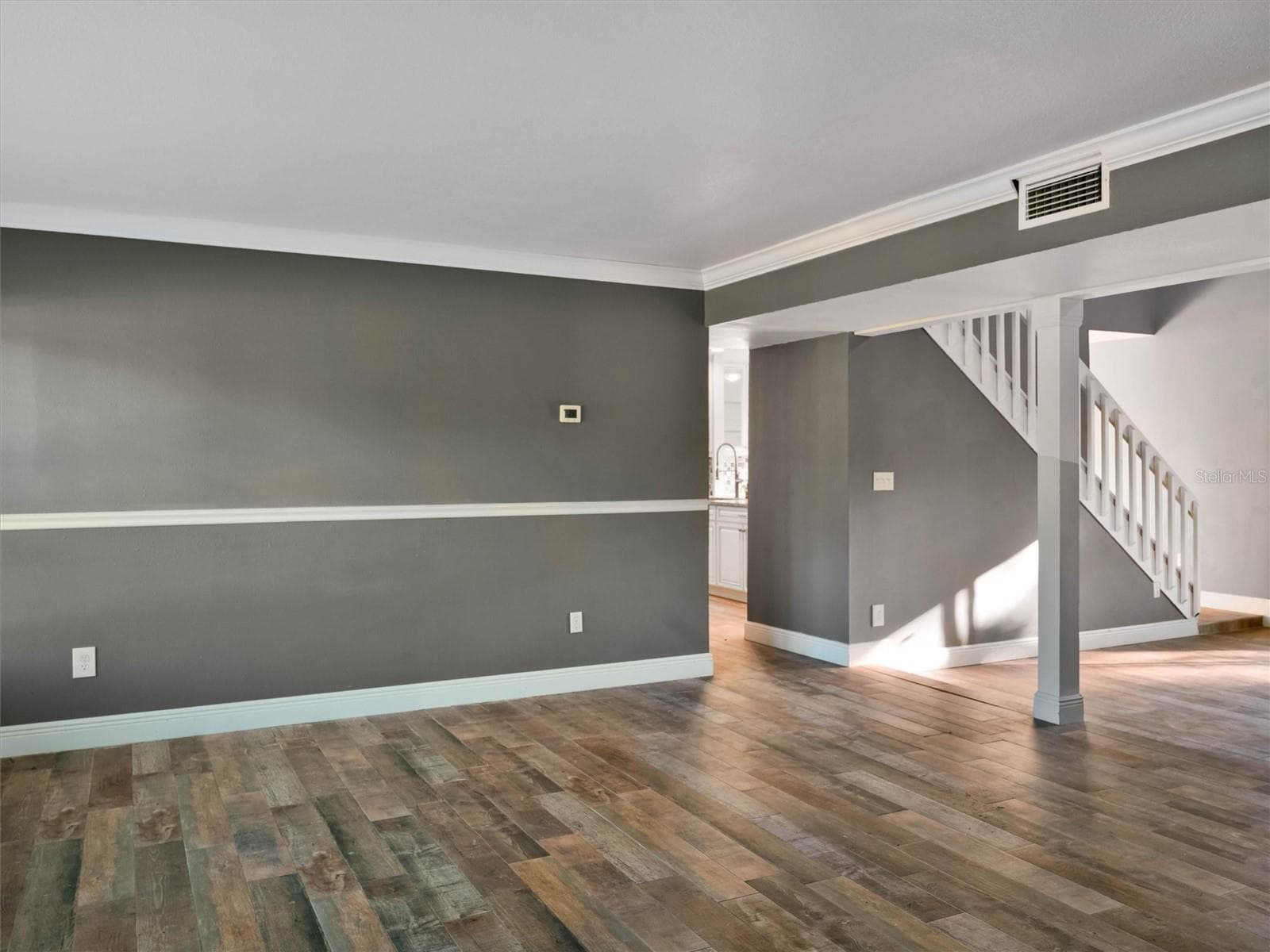 Single Family Residence at 1879 KAMLER AVE, ORLANDO, photo 11 of 43