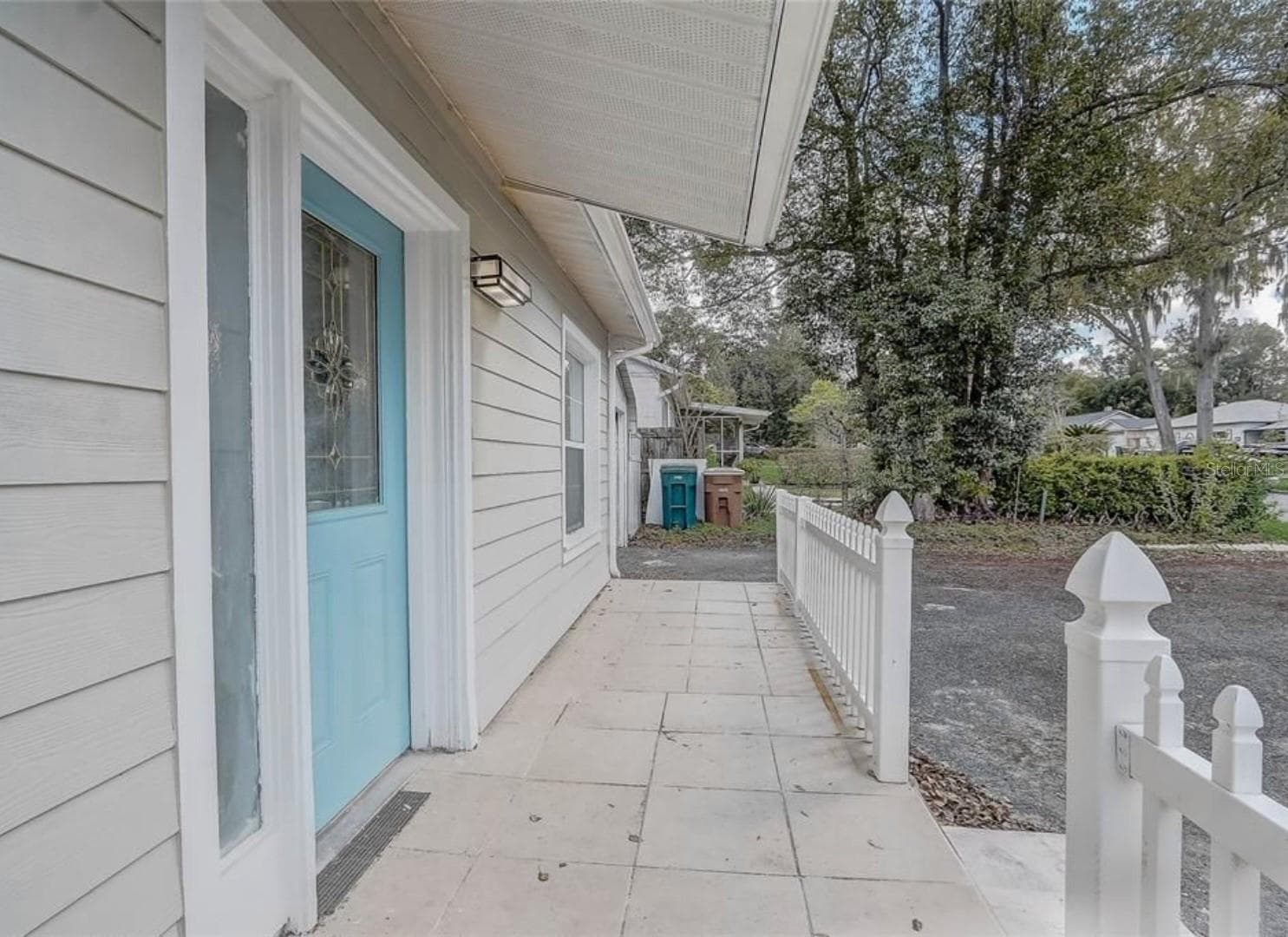 Single Family Residence at 1129 NE 12TH ST, OCALA, photo 2 of 34