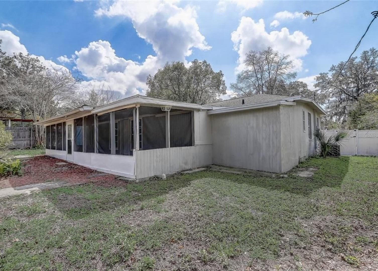 Single Family Residence at 1129 NE 12TH ST, OCALA, photo 9 of 34